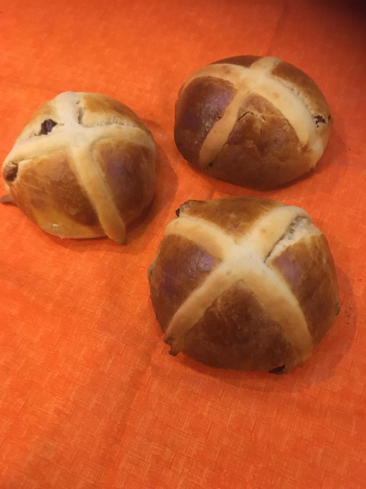 Hot cross buns